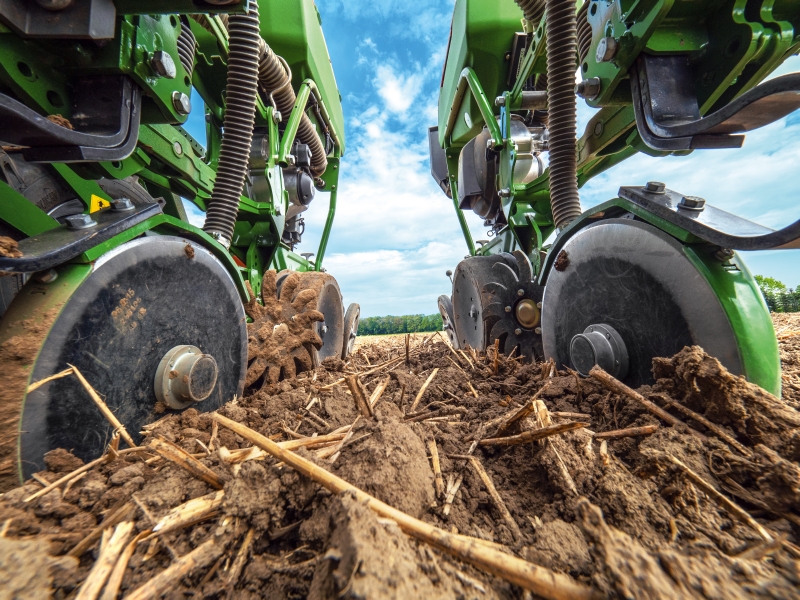 Precea4500-2C_MasseyFerguson_d0_kw_P4245847_d1_191023.jpg